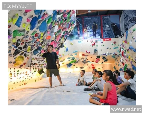 攀岩热点：解读成都攀岩队的盯防